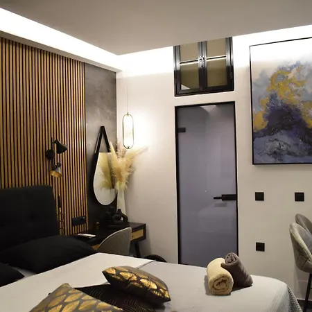 μικρη σουιτα στο κεντρο Πάτρα