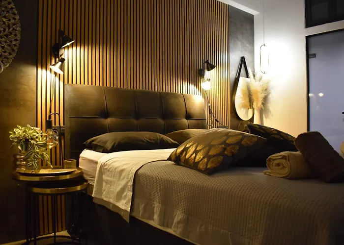 μικρη σουιτα στο κεντρο 아파트 *