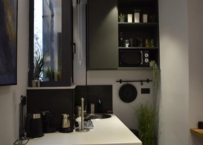 μικρη σουιτα στο κεντρο 아파트